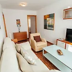 Lägenhet Comfortable- 2bd 1bth- Triana *