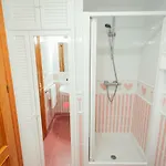 Comfortable- 2bd 1bth- Triana Lägenhet