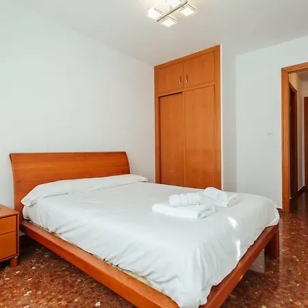 Apartament Comfortable- 2bd 1bth- Triana