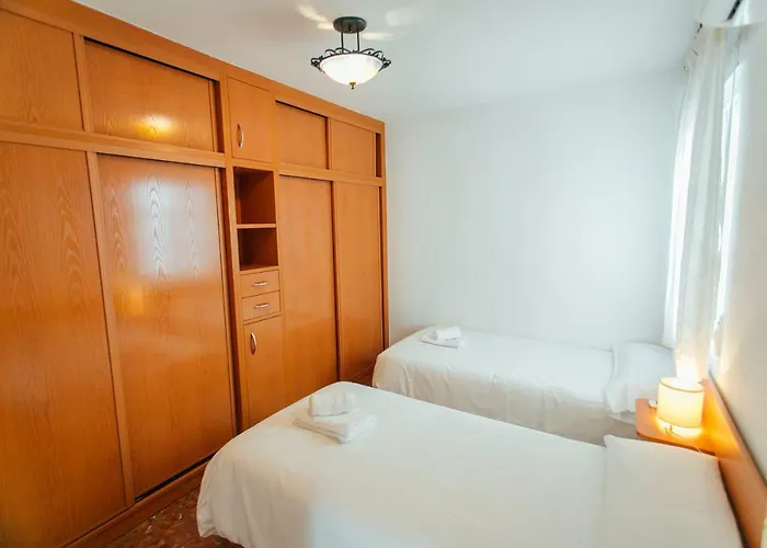 Comfortable- 2bd 1bth- Triana *