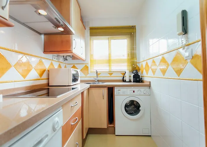 Comfortable- 2bd 1bth- Triana *