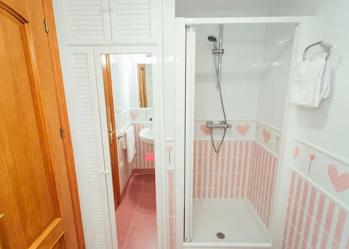 Comfortable- 2bd 1bth- Triana Apartament